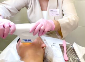 Какие проблемы кожи решает фотоомоложение: полный список эффектов