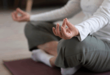 Могут ли йога и медитация действительно помочь от головной боли