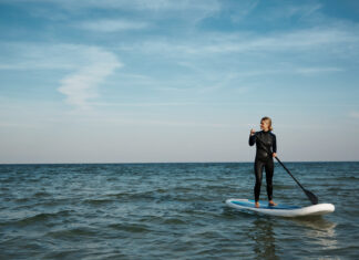 Почему сапсерфинг — идеальный способ перезагрузиться в отпуске