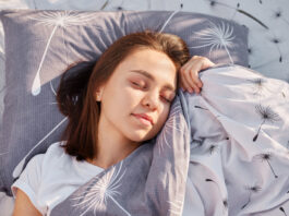 Идеальный сон: как подобрать матрас и подушку под своё тело