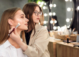 Профессия визажист: искусство преображения и самовыражения